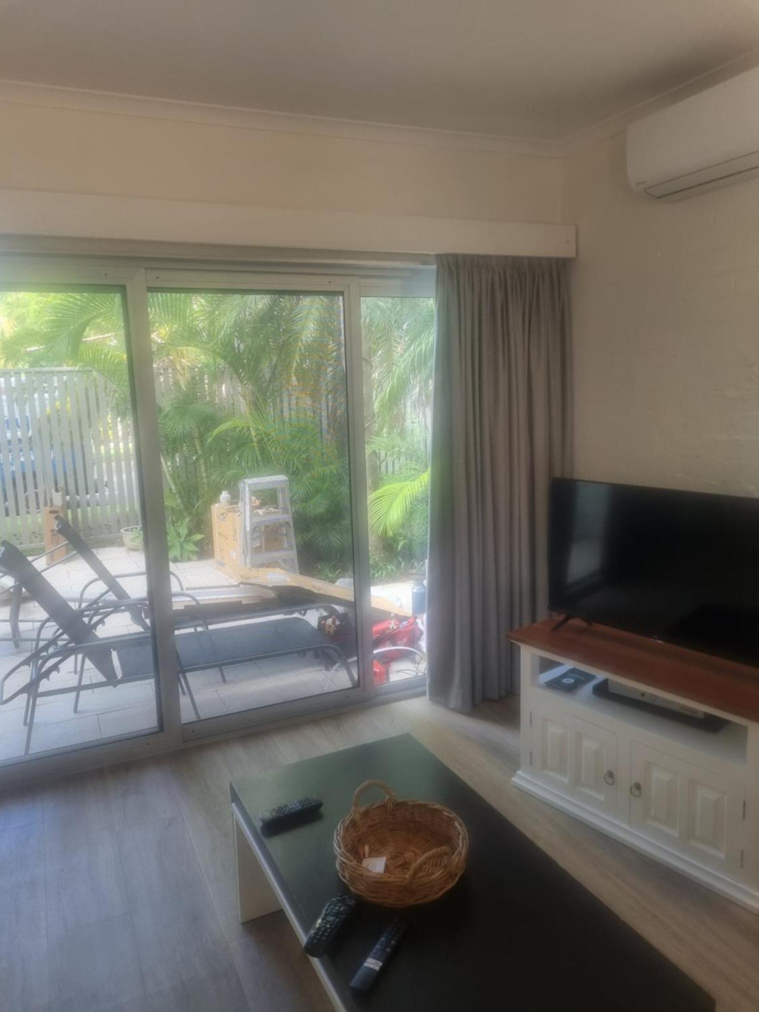 Le Court Villas Noosa Heads Exterior foto